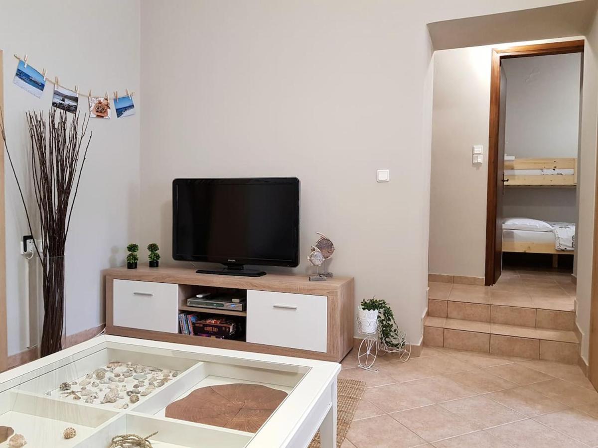 Sfinárion Colimbos Accommodation, 2 Min From The Beach מראה חיצוני תמונה
